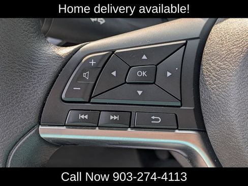Used 2025 Nissan Sentra SV FWD image 22