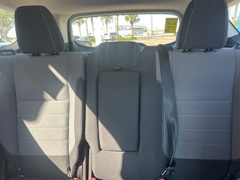 Used 2016 Ford Escape SE image 20