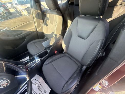 Used 2023 Buick Encore GX Preferred w/ Cold Weather Comfort Package image 24