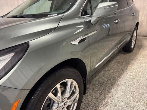 Used 2023 Buick Enclave Premium w/ Experience Buick Package AWD/4WD image 12