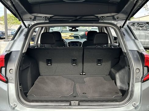Used 2024 GMC Terrain SLE FWD image 26