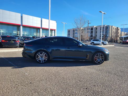 Used 2023 Kia Stinger GT2 image 6