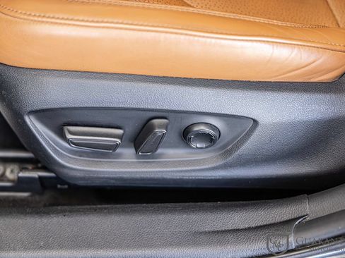 Used 2019 Toyota Avalon Limited w/ Advanced Safety Package FWD image 23