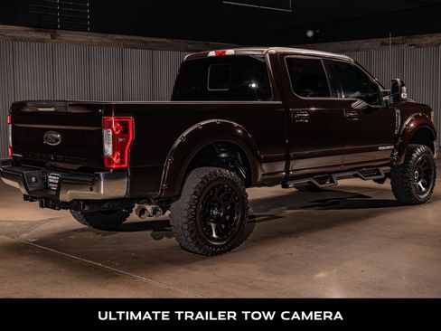 Used 2018 Ford F250 Lariat w/ Lariat Value Package AWD/4WD image 9
