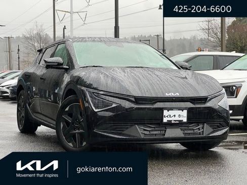 New 2025 Kia EV6 w/ Light LR Technology Package image 1