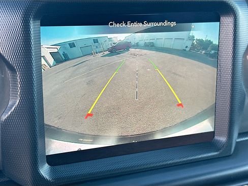 Used 2022 Jeep Wrangler Unlimited Sahara image 15