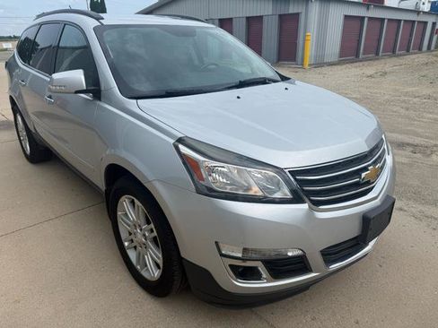 Used 2015 Chevrolet Traverse LT w/ Style and Technology Package AWD/4WD image 6