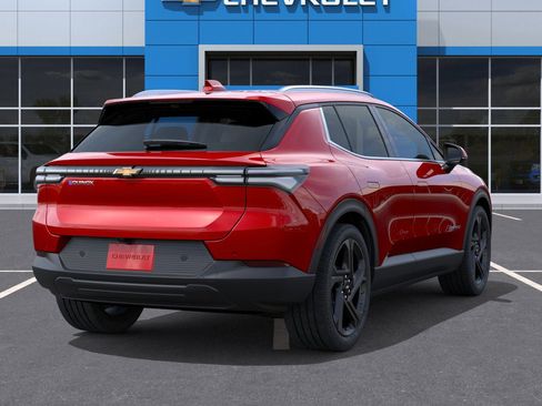 New 2026 Chevrolet Equinox EV LT image 29