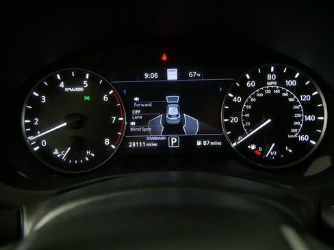 Used 2023 INFINITI QX50 Sport AWD/4WD image 34