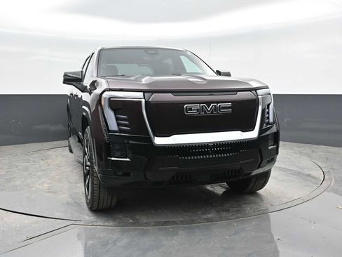 New 2025 GMC Sierra EV Denali image 6