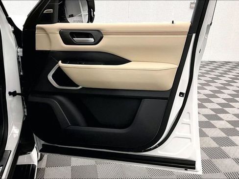 New 2026 Nissan Armada Platinum Reserve AWD/4WD image 40