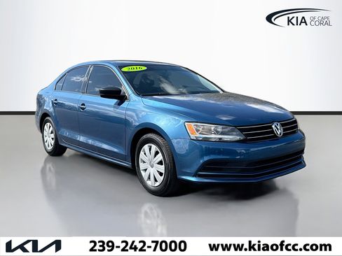 Used 2016 Volkswagen Jetta S image 7