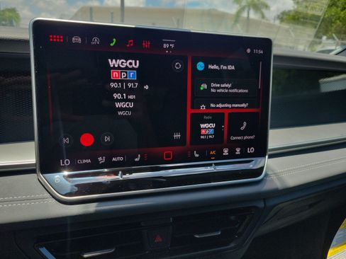 New 2026 Volkswagen Tiguan SE R-Line FWD image 20