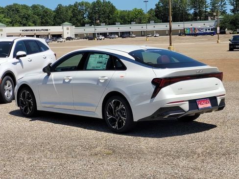 New 2026 Kia K5 GT-Line w/ GT-Line Red Interior Package FWD image 3