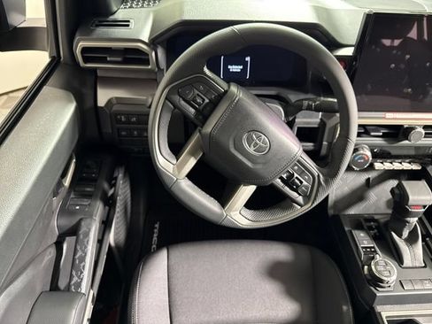New 2026 Toyota Tacoma TRD Off-Road AWD/4WD image 21