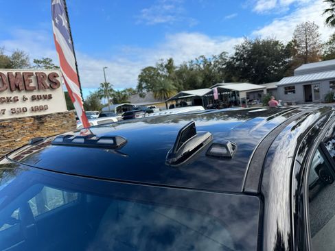 Used 2022 Chevrolet Silverado 3500 LTZ w/ LTZ Premium Package image 6