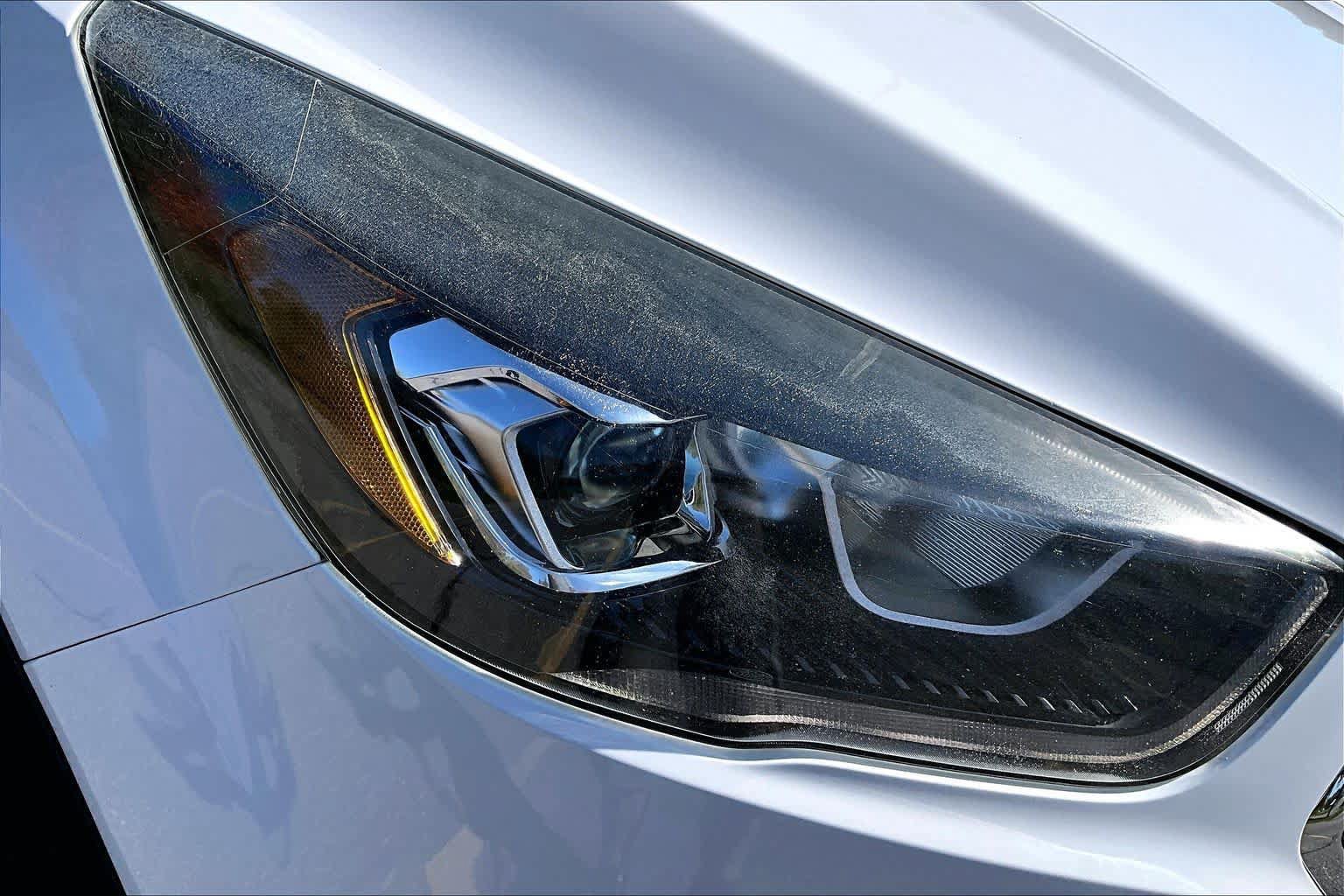 Used 2017 Ford Escape SE w/ SE Sport Appearance Package FWD image 27