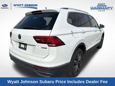 Used 2024 Volkswagen Tiguan SE AWD/4WD image 7