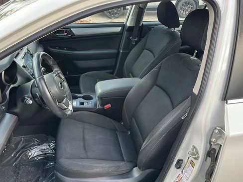 Used 2018 Subaru Legacy 2.5i Premium image 14