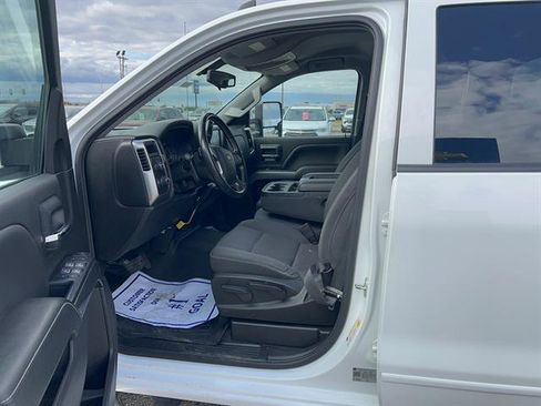 Used 2019 Chevrolet Silverado 1500 LT AWD/4WD image 14