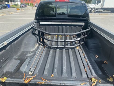 Used 2014 Nissan Frontier SV w/ SV Value Truck Package image 25