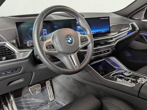 Certified 2024 BMW X6 M60i w/ Dynamic Handling Package image 18