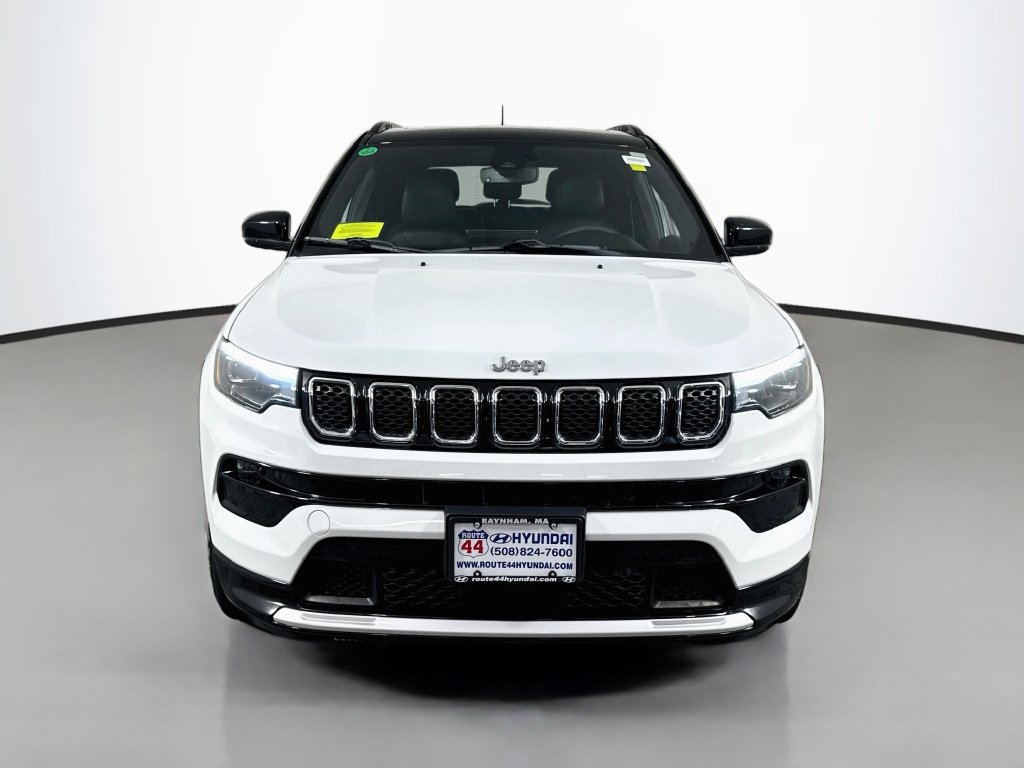 Used 2023 Jeep Compass Limited w/ Elite Group AWD/4WD image 11