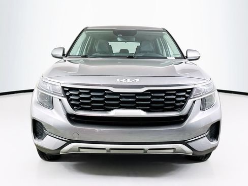 Used 2022 Kia Seltos LX AWD/4WD image 5