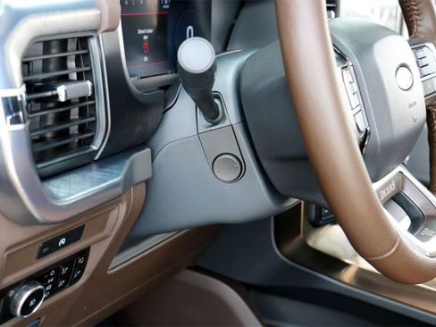 New 2025 Ford F150 King Ranch w/ FX4 Off-Road Package image 21