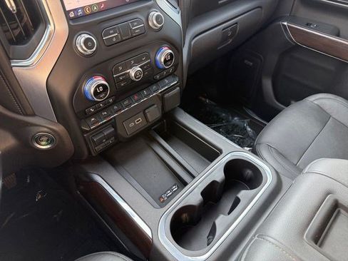 Used 2020 GMC Sierra 1500 SLT AWD/4WD image 24