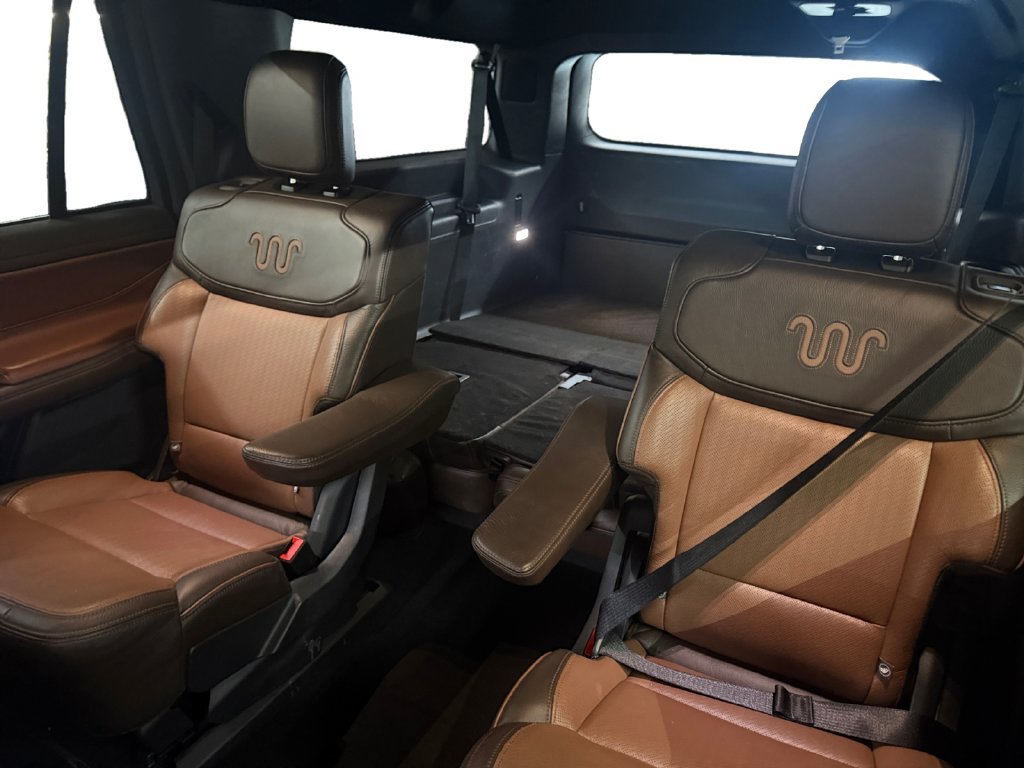 Used 2025 Ford Expedition Max King Ranch AWD/4WD image 31