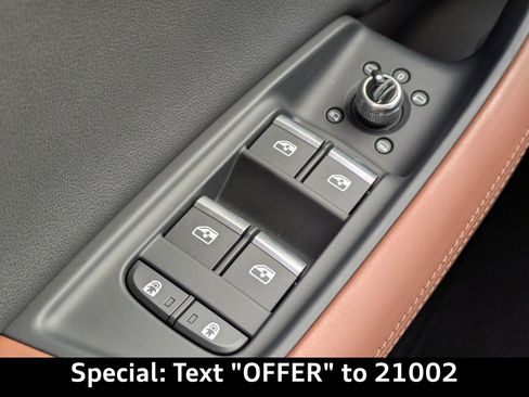 Certified 2024 Audi Q7 3.0T Prestige image 28