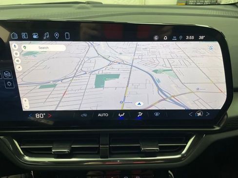 New 2026 Chevrolet Equinox EV LT image 4