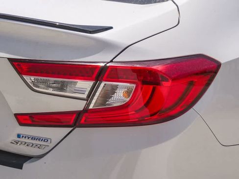 Used 2022 Honda Accord Sport image 10