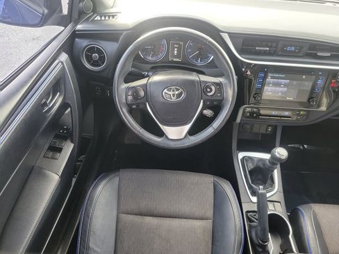 Used 2018 Toyota Corolla SE image 13