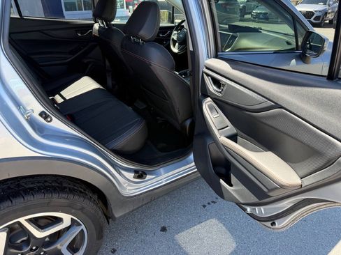 Used 2019 Subaru Crosstrek 2.0i Limited w/ Moonroof Package AWD/4WD image 11