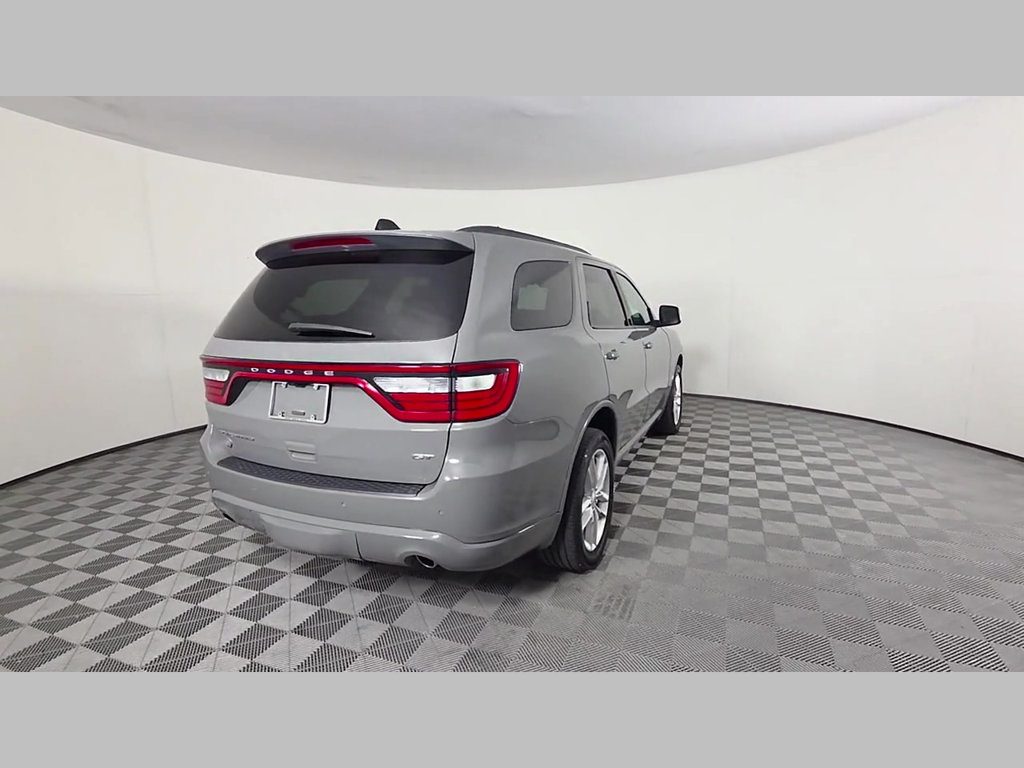 Used 2025 Dodge Durango GT AWD/4WD image 42
