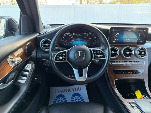 Used 2022 Mercedes-Benz GLC 300 4MATIC image 22