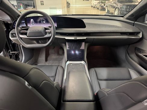 Used 2023 Lucid Air Pure AWD/4WD image 10