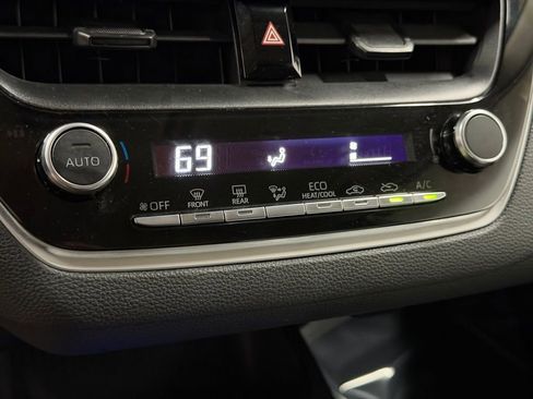 Used 2024 Toyota Corolla LE image 13