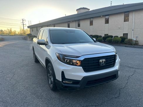 Used 2023 Honda Ridgeline RTL image 3