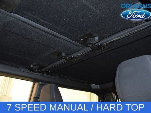 Used 2025 Ford Bronco 2-Door AWD/4WD image 28
