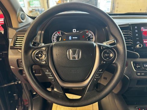 Used 2023 Honda Ridgeline Sport image 18