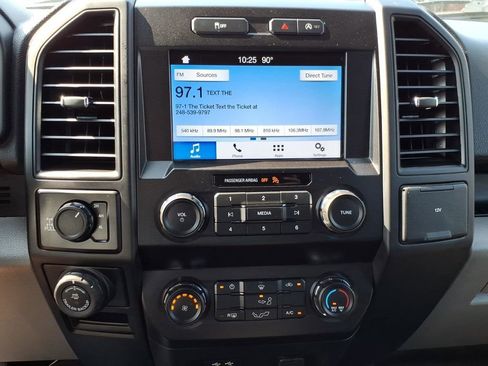 Used 2019 Ford F150 XL w/ Equipment Group 101A Mid AWD/4WD image 15