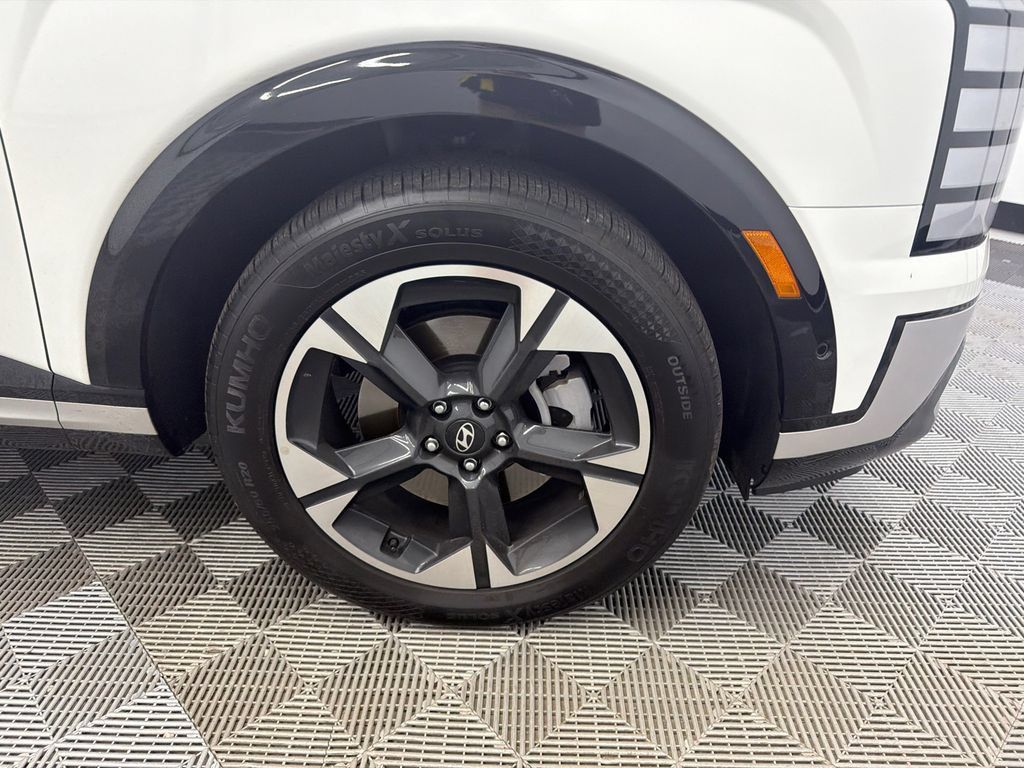 Certified 2026 Hyundai Palisade Limited FWD image 14