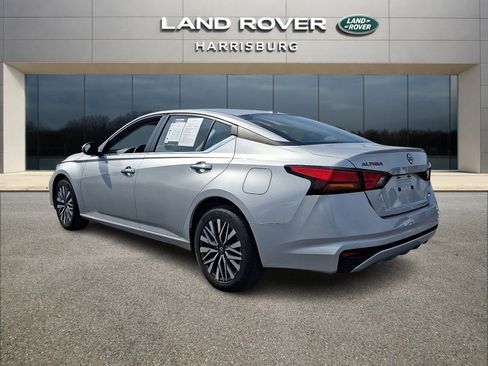 Used 2023 Nissan Altima 2.5 SV AWD/4WD image 2