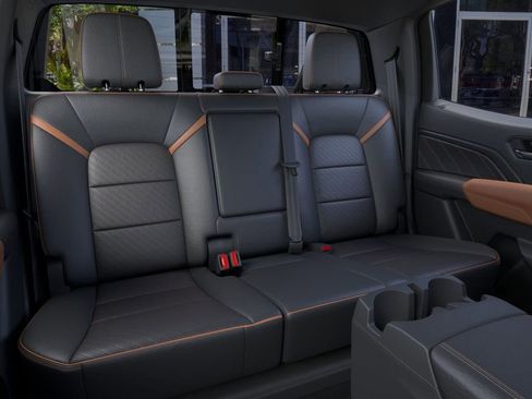 New 2025 GMC Canyon AT4 w/ Nightfall Edition image 17