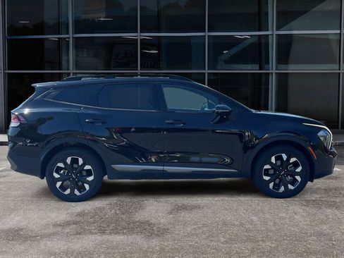 Used 2023 Kia Sportage X-Line w/ X-Line Premium Package AWD/4WD image 4