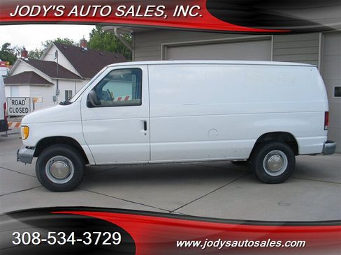Used 2000 Ford E-250 and Econoline 250 RWD image 17