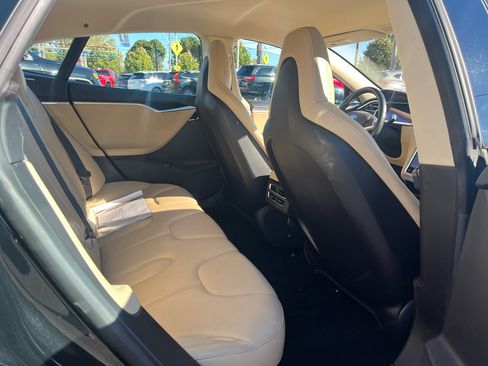Used 2013 Tesla Model S image 13